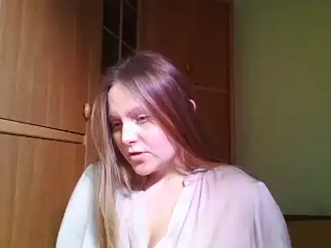 Evasapples online show from January 5, 6:13 pm