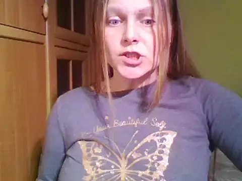 Evasapples online show from February 15, 6:55 pm