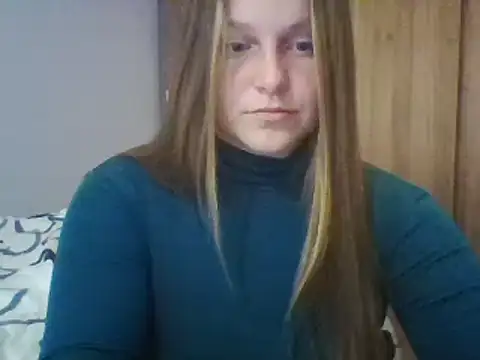 Evasapples online show from February 23, 11:11 am