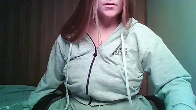 Evasapples online show from November 15, 2:46 pm