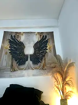 remyflux666 online show from December 5, 2:09 am