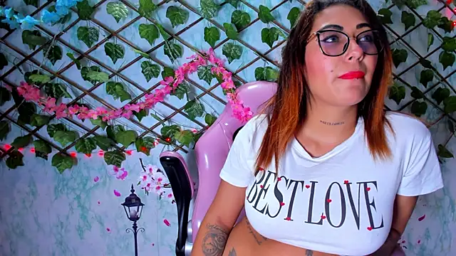 Pamesmith online show from May 7, 3:12 am