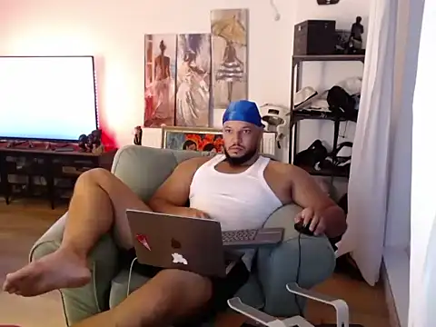1LordKingsley online show from July 17, 2:18 am
