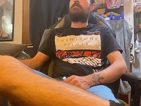 slutty guy12 online show from February 4, 1:13 am