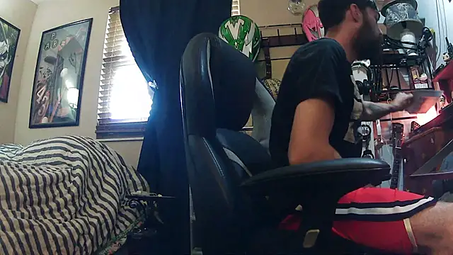 slutty guy12 online show from February 13, 7:42 pm