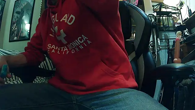 slutty guy12 online show from February 17, 9:19 pm