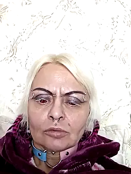 Gardener of Illusions online show from February 15, 11:58 pm