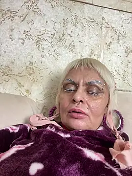 Gardener of Illusions online show from March 9, 1:35 am