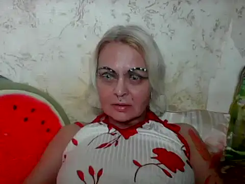 Gardener of Illusions online show from June 2, 3:52 am