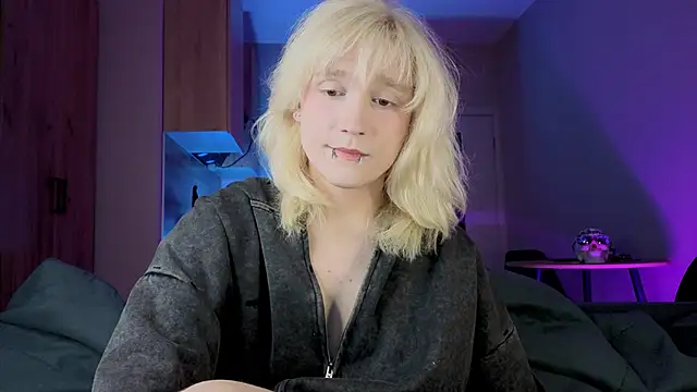 Gregory Byyrd online show from September 17, 9:38 pm