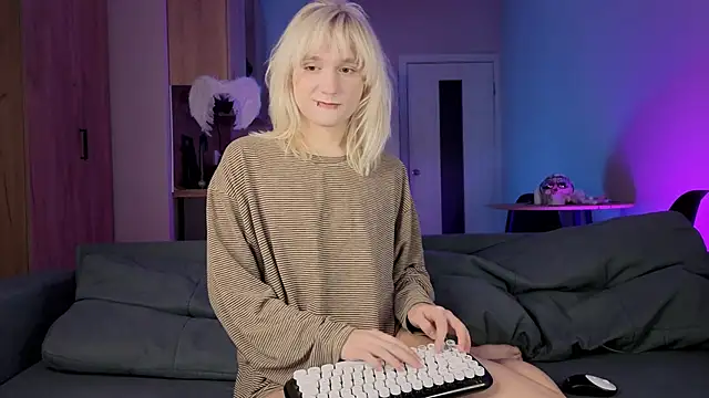 Gregory Byyrd online show from November 26, 7:59 pm