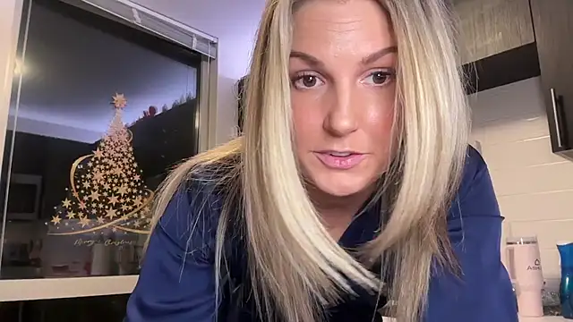 Graciemae baexx online show from December 27, 11:31 pm