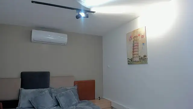 Snapshot of estrella_bigboobs14 chatting on March 10, 3:30 pm estrella bigboobs14 online show from March 10, 3:30 pm