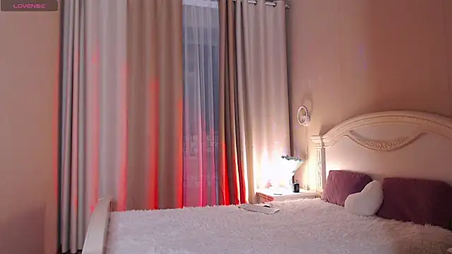 Avylew online show from September 21, 6:42 pm