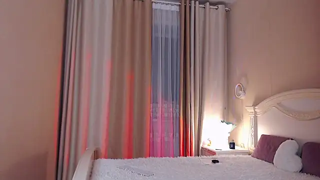 Avylew online show from November 1, 2:02 am