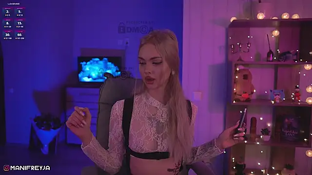 Snapshot of ManiFreyja chatting on February 4, 9:10 pm ManiFreyja online show from February 4, 9:10 pm