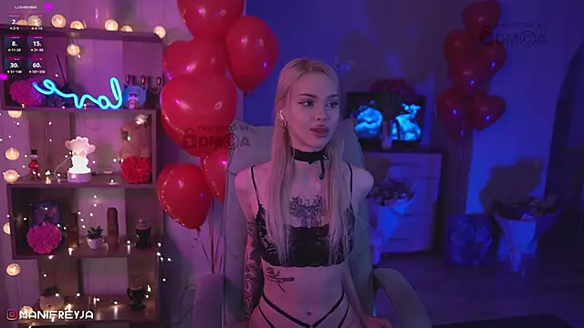 Snapshot of ManiFreyja chatting on February 16, 9:48 pm ManiFreyja online show from February 16, 9:48 pm