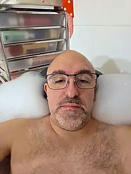 Snapshot of Crosss-23cm chatting on March 3, 6:36 pm Crosss-23cm online show from March 3, 6:36 pm