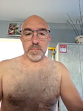 Crosss-23cm online show from May 8, 7:57 am