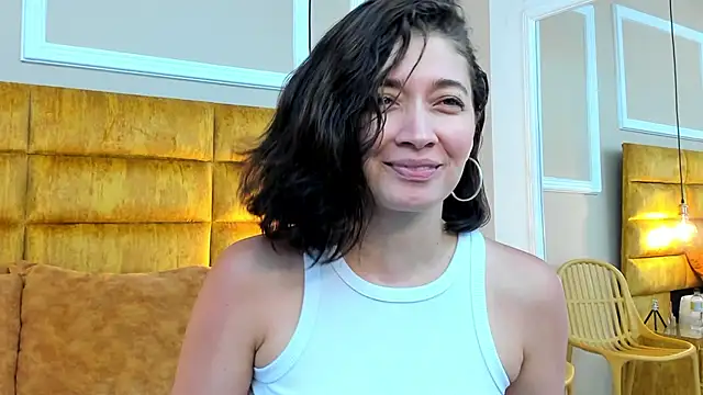 Snapshot of adarussell chatting on March 6, 4:28 pm adarussell online show from March 6, 4:28 pm