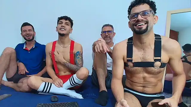 Benjamin show online show from November 28, 10:45 pm