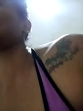 Snapshot of alejandraboobs07 chatting on December 14, 4:34 am alejandraboobs07 online show from December 14, 4:34 am