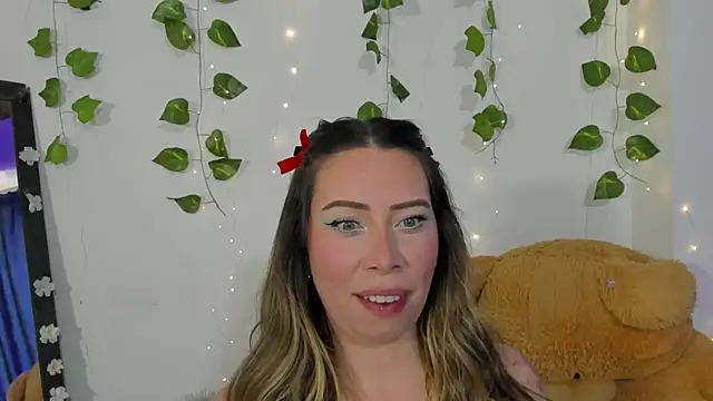 JanneKim online show from November 19, 2:50 pm