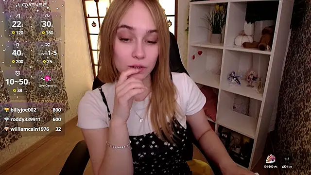 LianaBright online show from January 30, 8:01 am