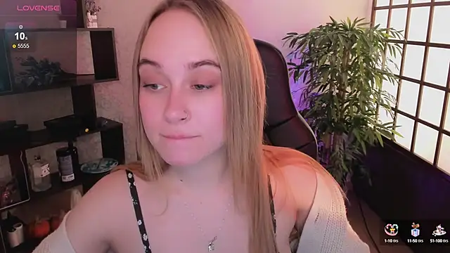 LianaBright online show from March 22, 5:28 am