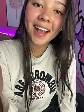 Paloma  LS online show from November 18, 6:01 pm