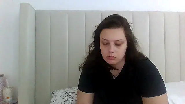 Krystal Tx online show from August 5, 1:36 pm
