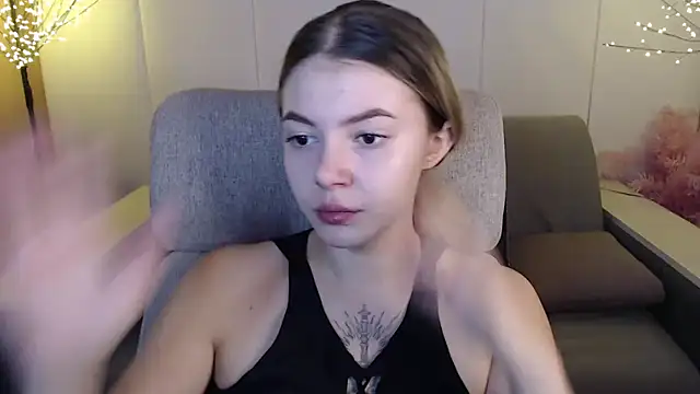 Ritaneer online show from March 18, 9:09 am