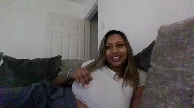 TEMPTING-TAMMY online show from January 5, 8:32 am