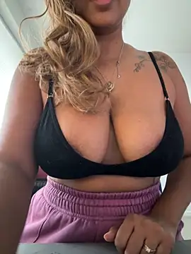 TEMPTING-TAMMY online show from November 27, 1:57 pm