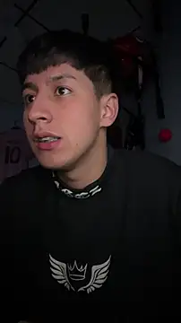 Snapshot of Stiven_017 chatting on February 3, 2:53 am Stiven 017 online show from February 3, 2:53 am