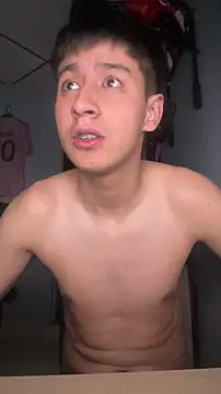 Snapshot of Stiven_017 chatting on March 14, 3:01 am Stiven 017 online show from March 14, 3:01 am