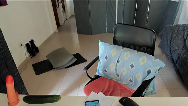 jessiburningheels online show from January 30, 4:13 pm