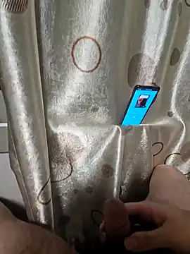 Snapshot of KimJohn11 chatting on January 2, 12:46 pm KimJohn11 online show from January 2, 12:46 pm