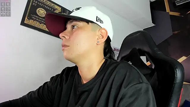 AbbySmiitth  online show from October 28, 7:16 pm