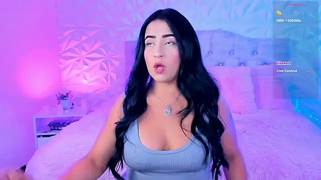 Snapshot of Miss_Ivy4 chatting on January 21, 7:28 pm Miss Ivy4 online show from January 21, 7:28 pm