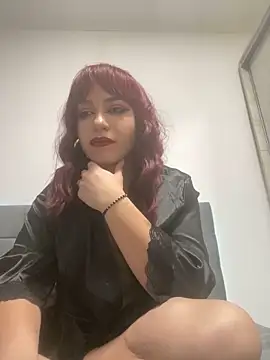 Snapshot of NicolleNova chatting on January 13, 7:00 am NicolleNova online show from January 13, 7:00 am