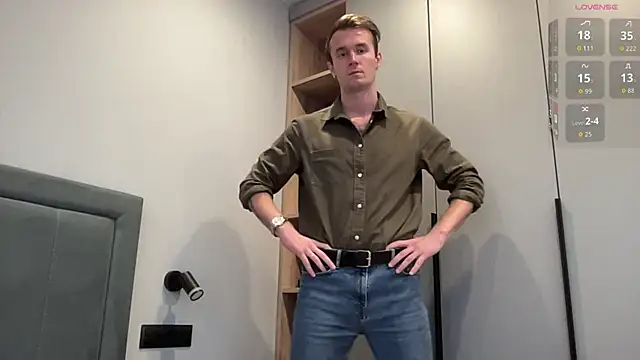 cute mark online show from October 4, 3:10 pm