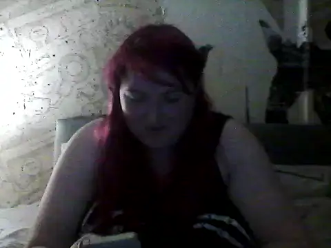Snapshot of BBW_GoddessK chatting on December 19, 4:46 pm BBW GoddessK online show from December 19, 4:46 pm