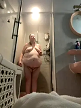 Snapshot of BBW_GoddessK chatting on November 25, 8:36 am BBW GoddessK online show from November 25, 8:36 am