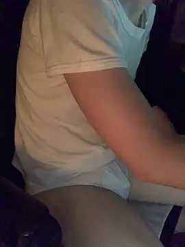 Snapshot of joe96666 chatting on March 22, 3:42 pm joe96666 online show from March 22, 3:42 pm