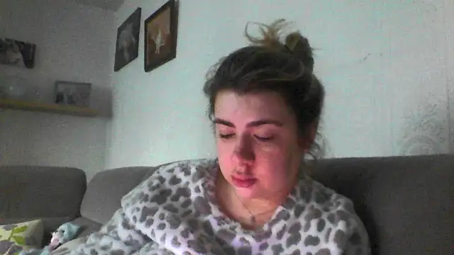 CamilaCherryX online show from January 7, 3:25 pm