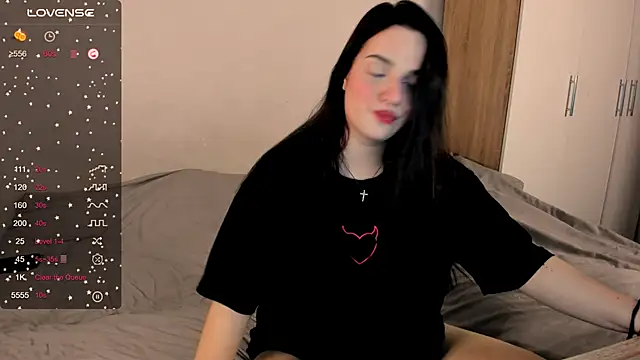 Snapshot of __Latisha__ chatting on February 27, 3:58 am   Latisha   online show from February 27, 3:58 am