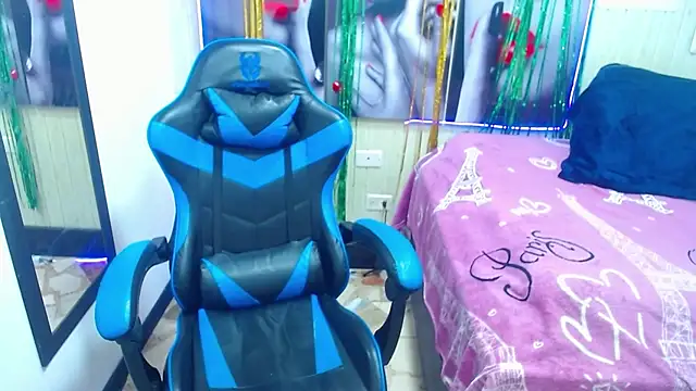 zoe connor19 online show from March 23, 12:26 am