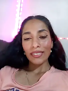 chloewildd  online show from November 8, 11:47 pm