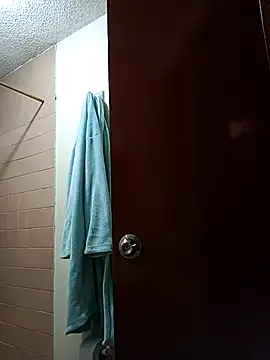 chloewildd  online show from January 8, 10:01 pm